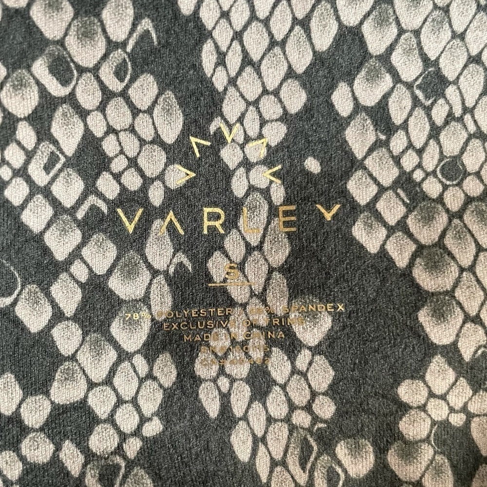 Varley snake print Century leggings small new - Picture 11 of 14